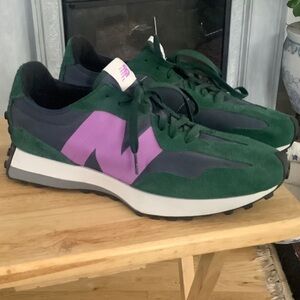 New Balance 327 Nightwatch Green/Violet Sneakers size 13